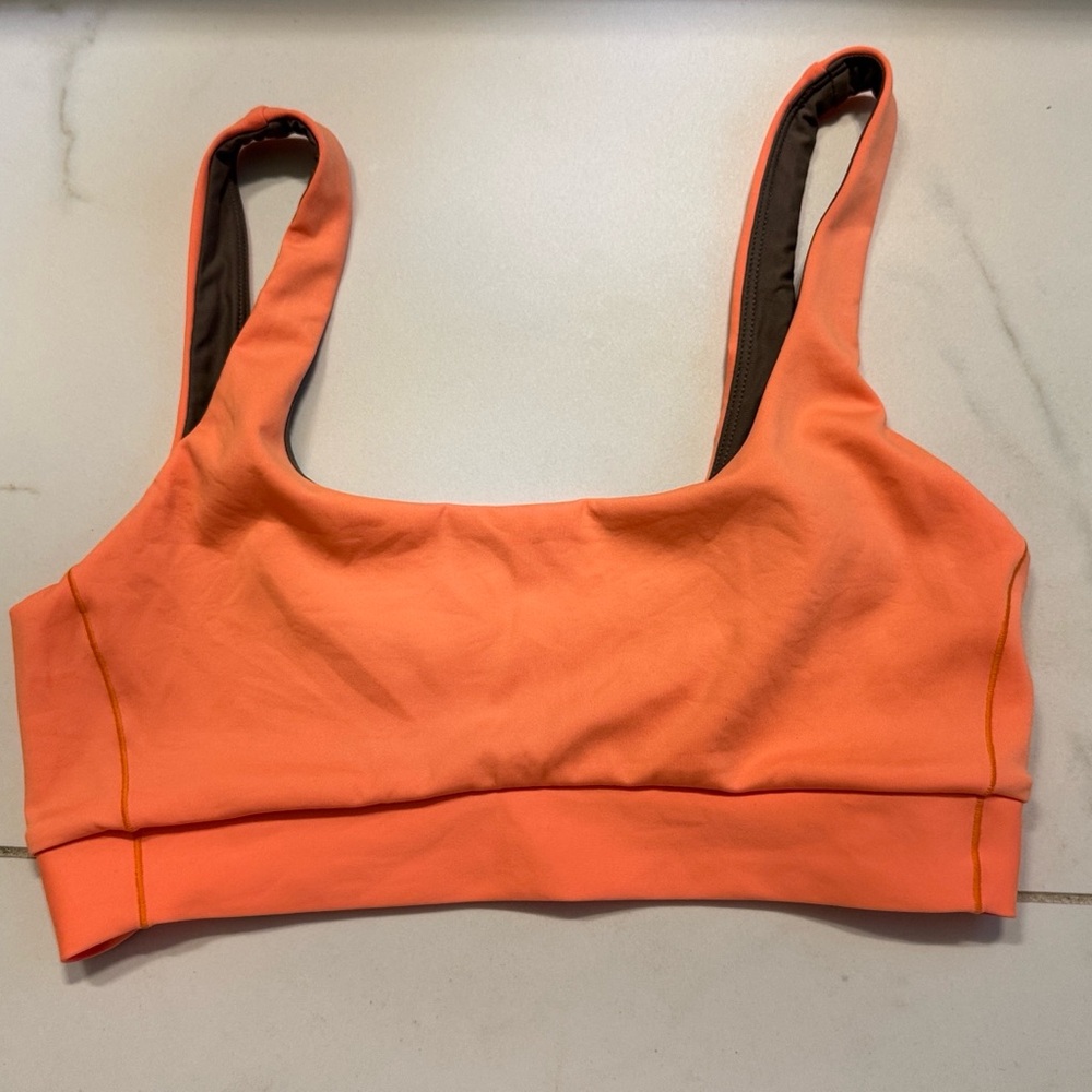 Left on Friday bikini set: Hi Hi swim bottom and double scoop top. M - Picture 6 of 8